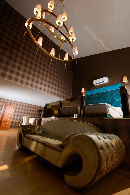 Pensionat Penthouse - Private Rom