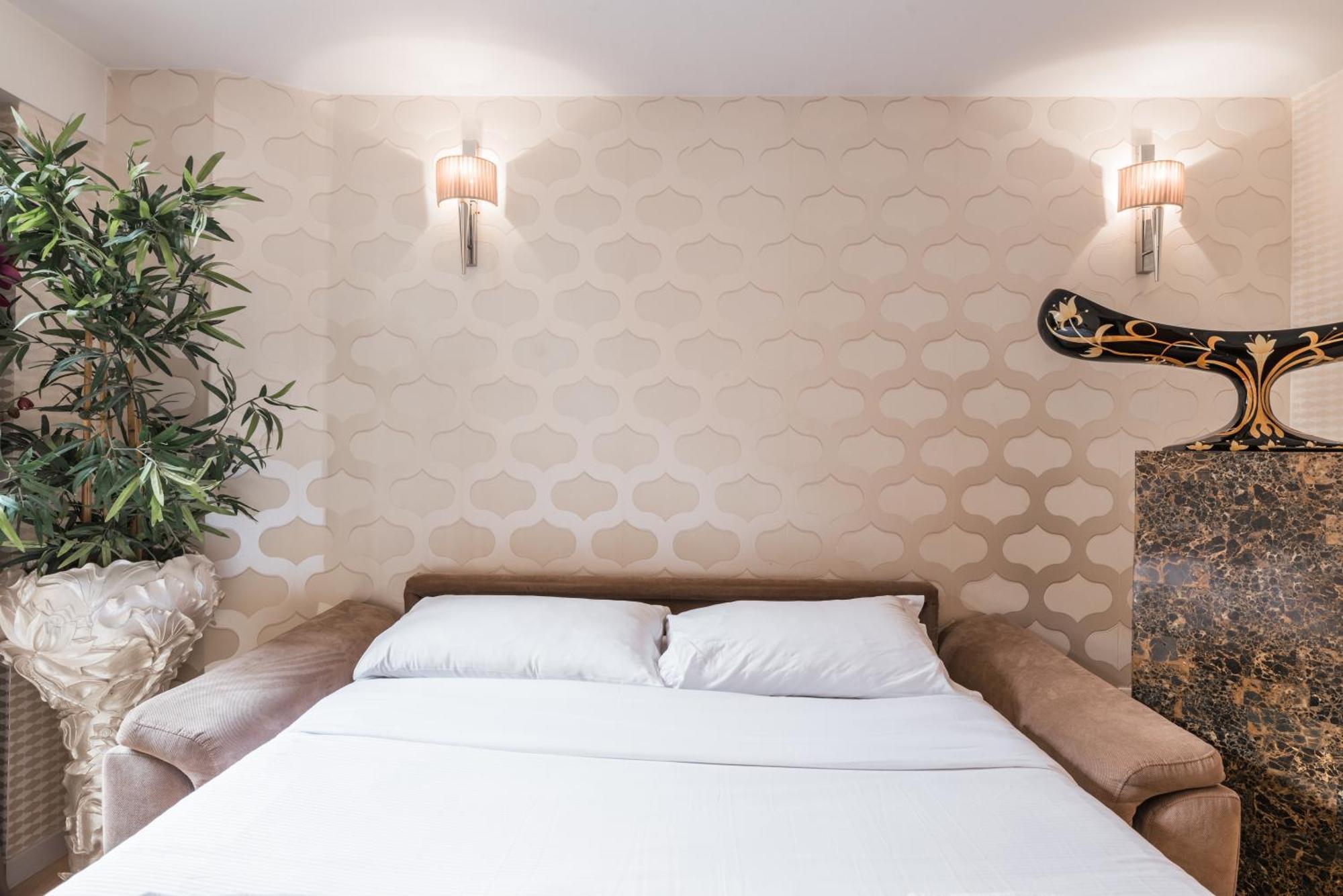 Penthouse - Private 3* Rom